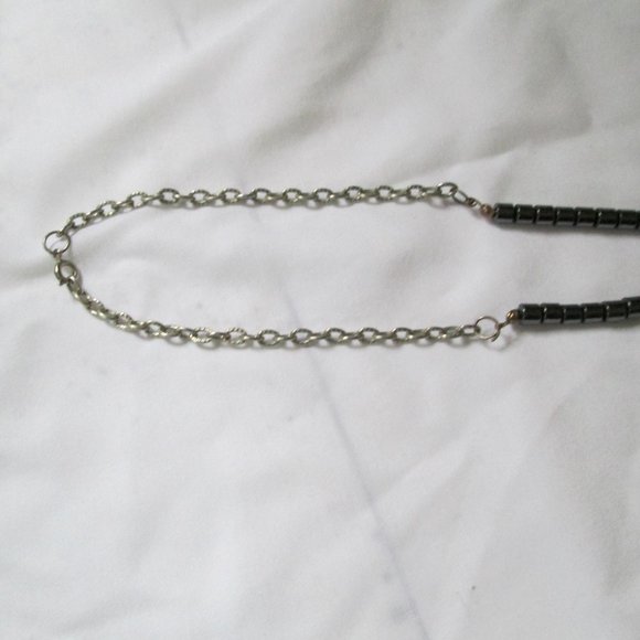 Hematite Bead Necklace With Bear Pendant - Picture 4 of 5